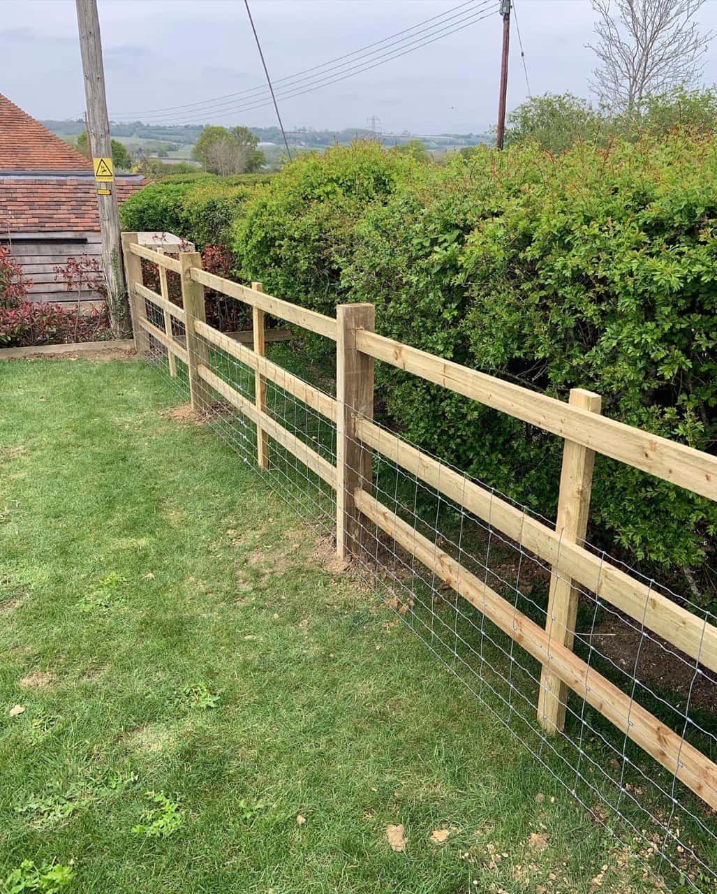 This is a photo of a picket fence and picket gate installed by Fast Fix Fencing Soham